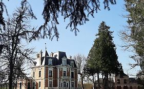 Chateau Sourliavoux, Appartement En Chambres D'Hotes
